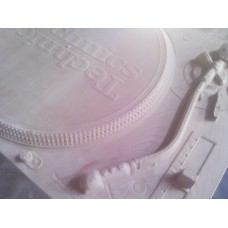 Дърворезба по поръчка за клуб Дърворезба по поръчка за клуб